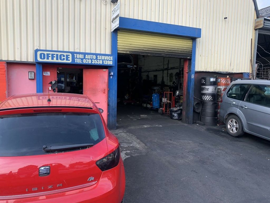 Diagnostics and repair work at Tori Auto Service